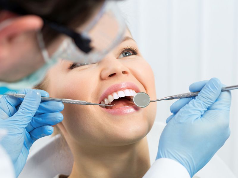 răng khấp khểnh có bọc sứ được không
